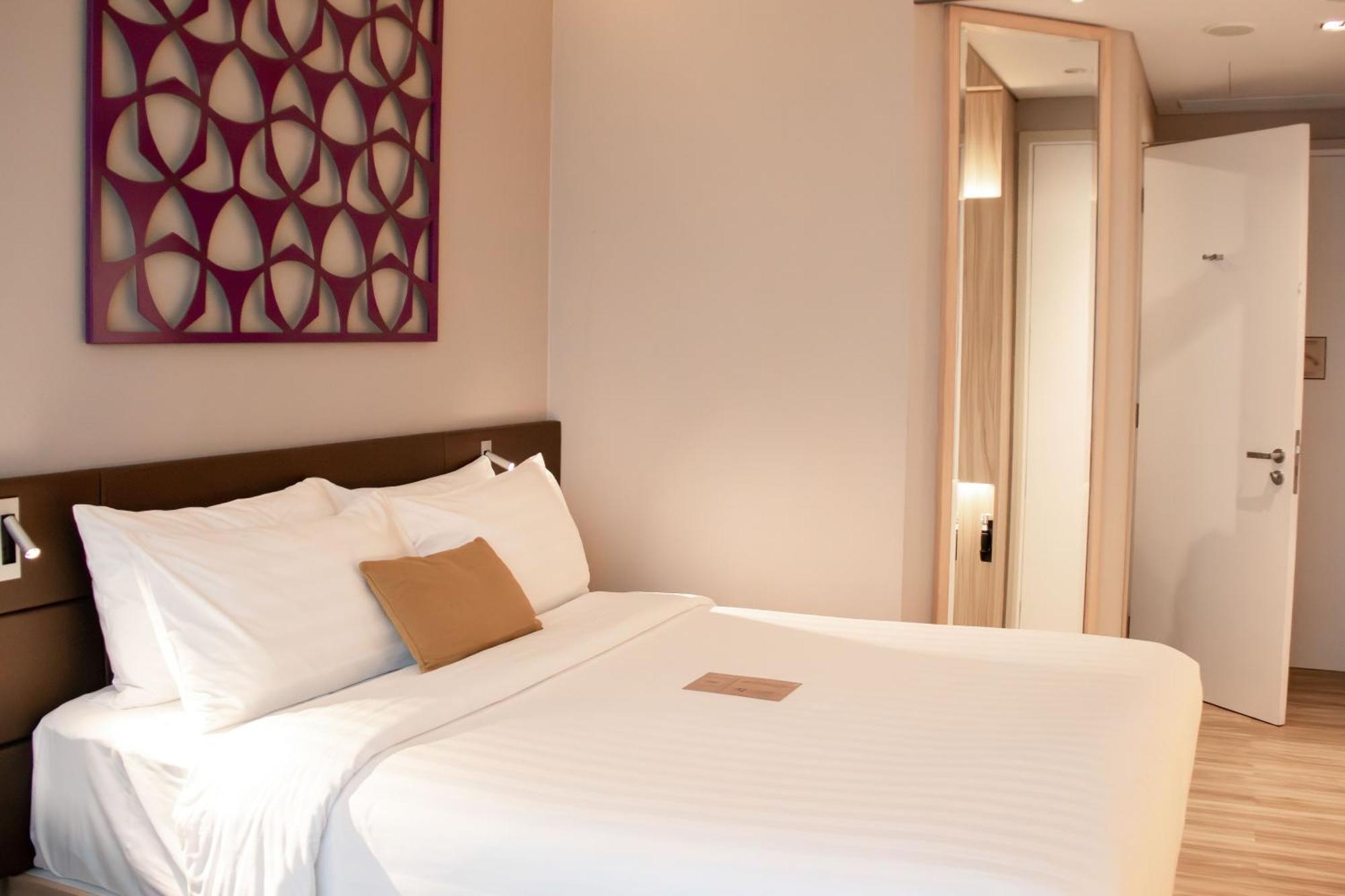 Mercure Singapore On Stevens Exteriör bild